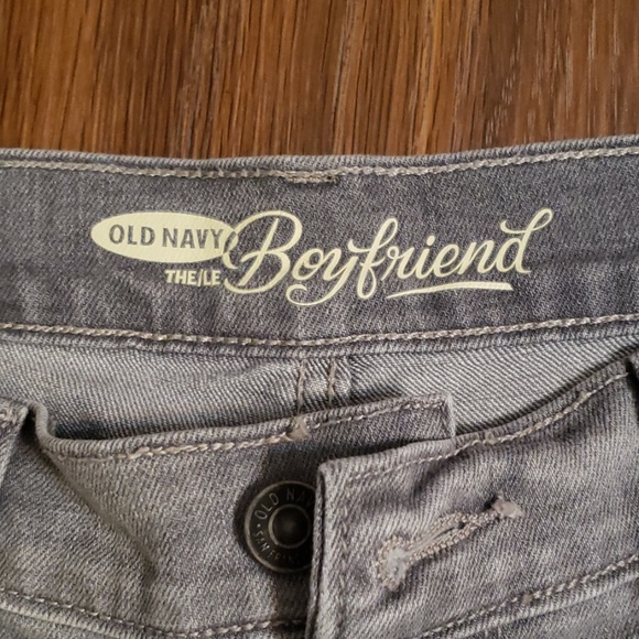 Shorts - Picture 3 of 3